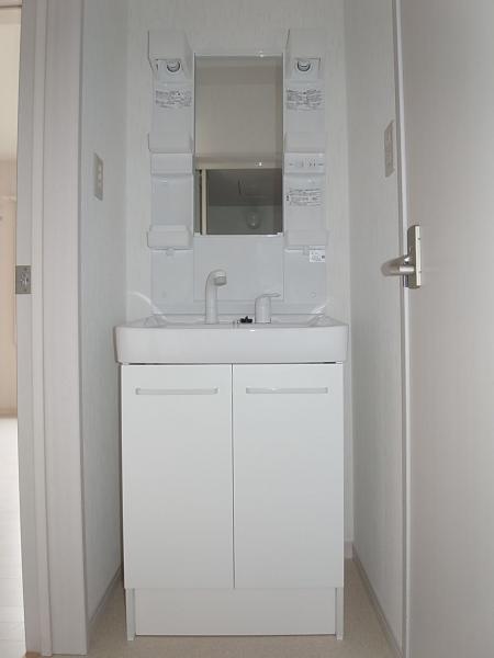 洗面設備　洗面所