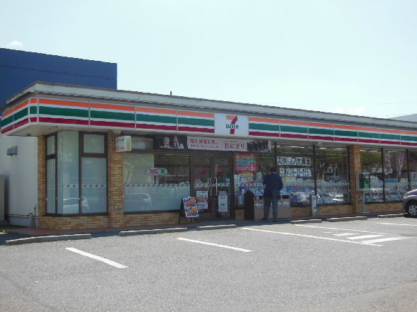 コンビニ　セブンイレブン 成田美郷台店（コンビニ）まで748m