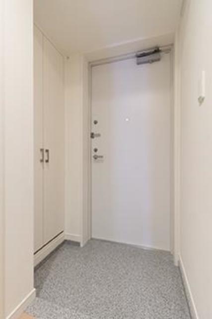 玄関　※写真は同タイプ住戸です。