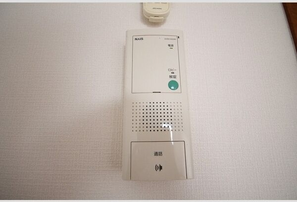 セキュリティ　※写真は同じマンションの違う部屋のものになります。