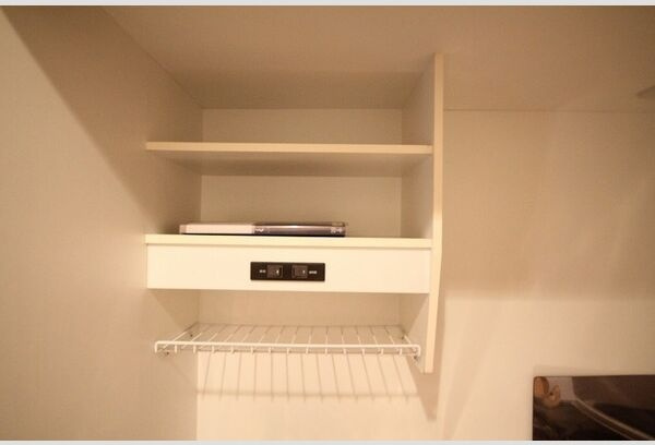収納　※写真は同じマンションの違う部屋のものになります。