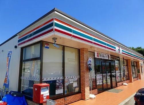 コンビニ　セブンイレブン宇都宮ゆいの杜北店（コンビニ）まで495m