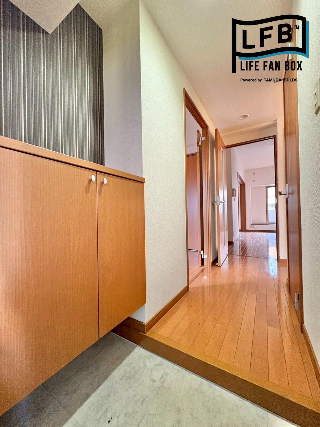 玄関　写真は同タイプ別部屋です。現況優先となります。