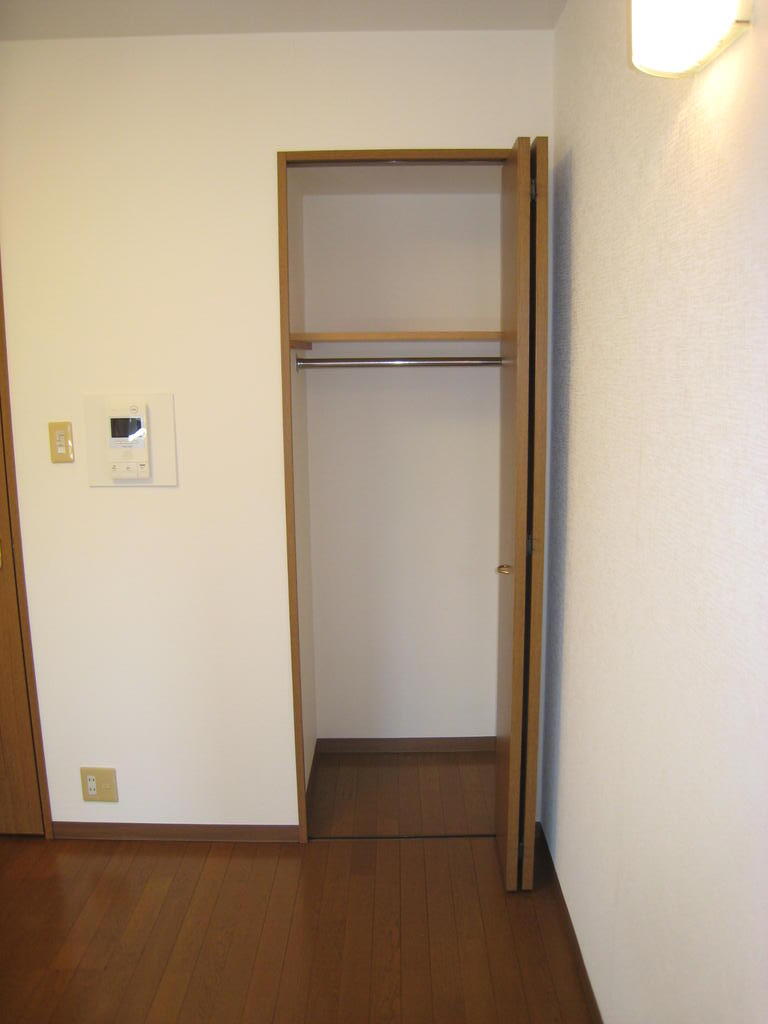 収納　収納スペースたっぷりのクローゼット