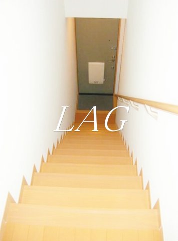 玄関　玄関です。