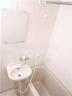 バス・シャワールーム　日々の疲れを癒すお風呂付です