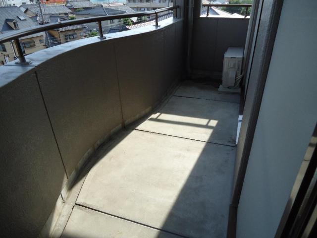 バルコニー　ベランダ