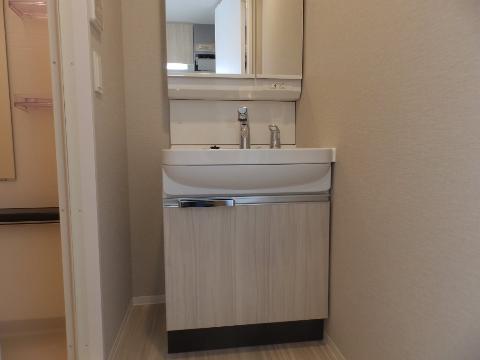 洗面設備　洗髪洗面化粧台