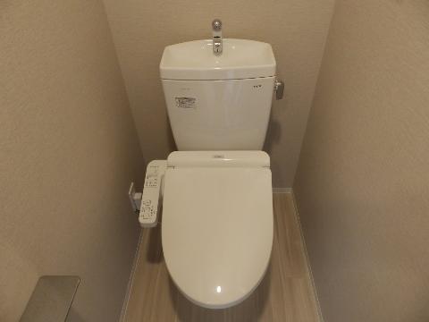 トイレ　シャワー付トイレ