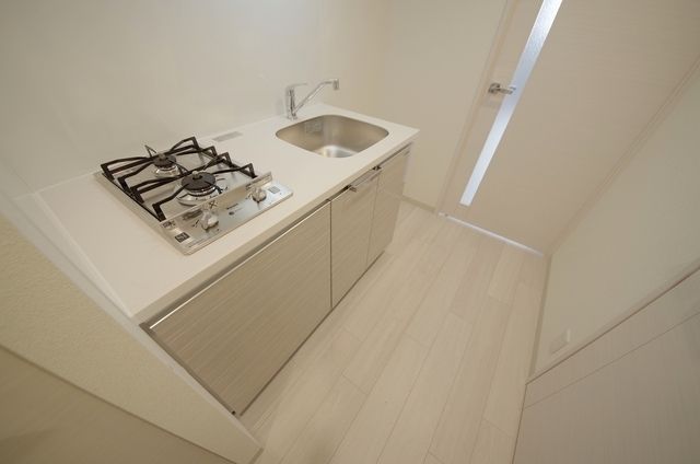 キッチン　1/2/4/6/8Ｆのお部屋反転タイプ