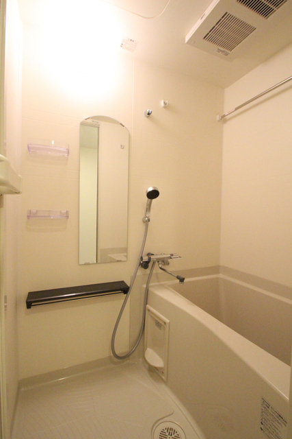 バス・シャワールーム　※別室の参考写真です