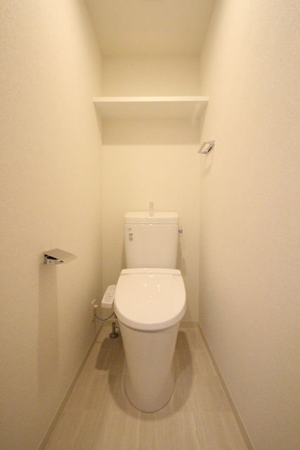 トイレ　※別室の参考写真です