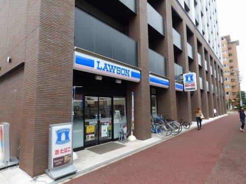 コンビニ　ローソン博多築港本町店（コンビニ）まで275m