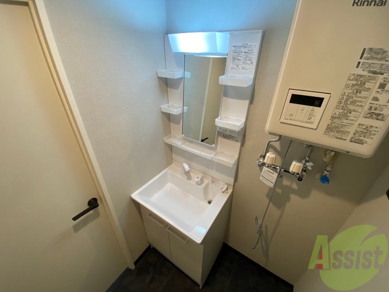洗面設備　シャンプードレッサーで身支度もラクラクです！