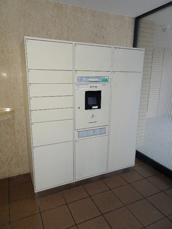 その他　宅配ＢＯＸ付き♪