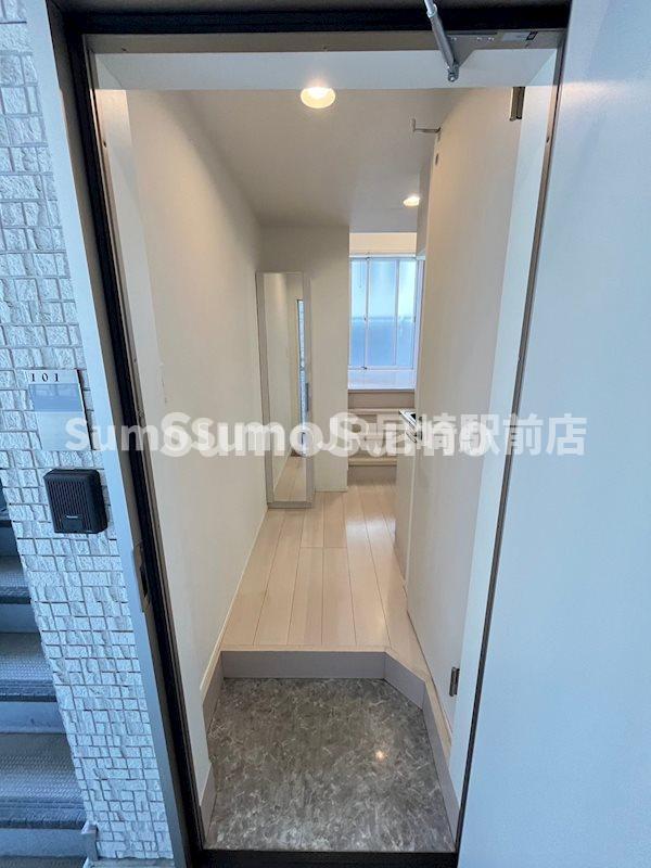 玄関　落ち着いた玄関です