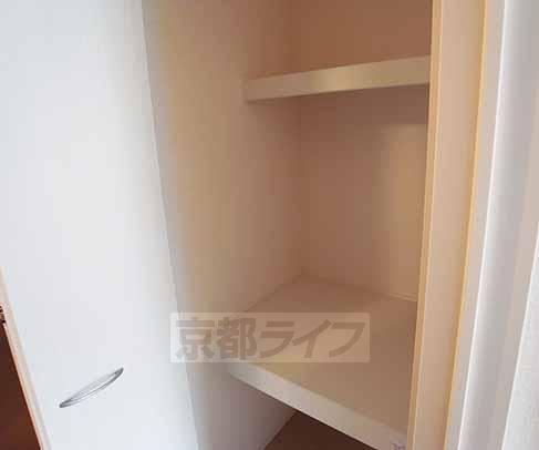 収納　奥行の深い収納。