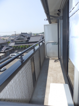 バルコニー　落ち着いた時間を過ごせるバルコニーです