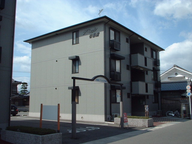 建物外観　外観もきれいです