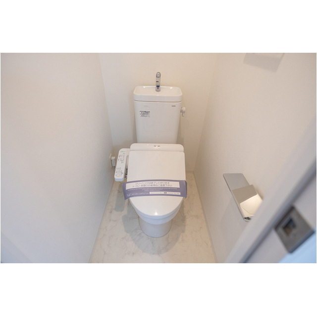 トイレ　同タイプ写真　※現況優先