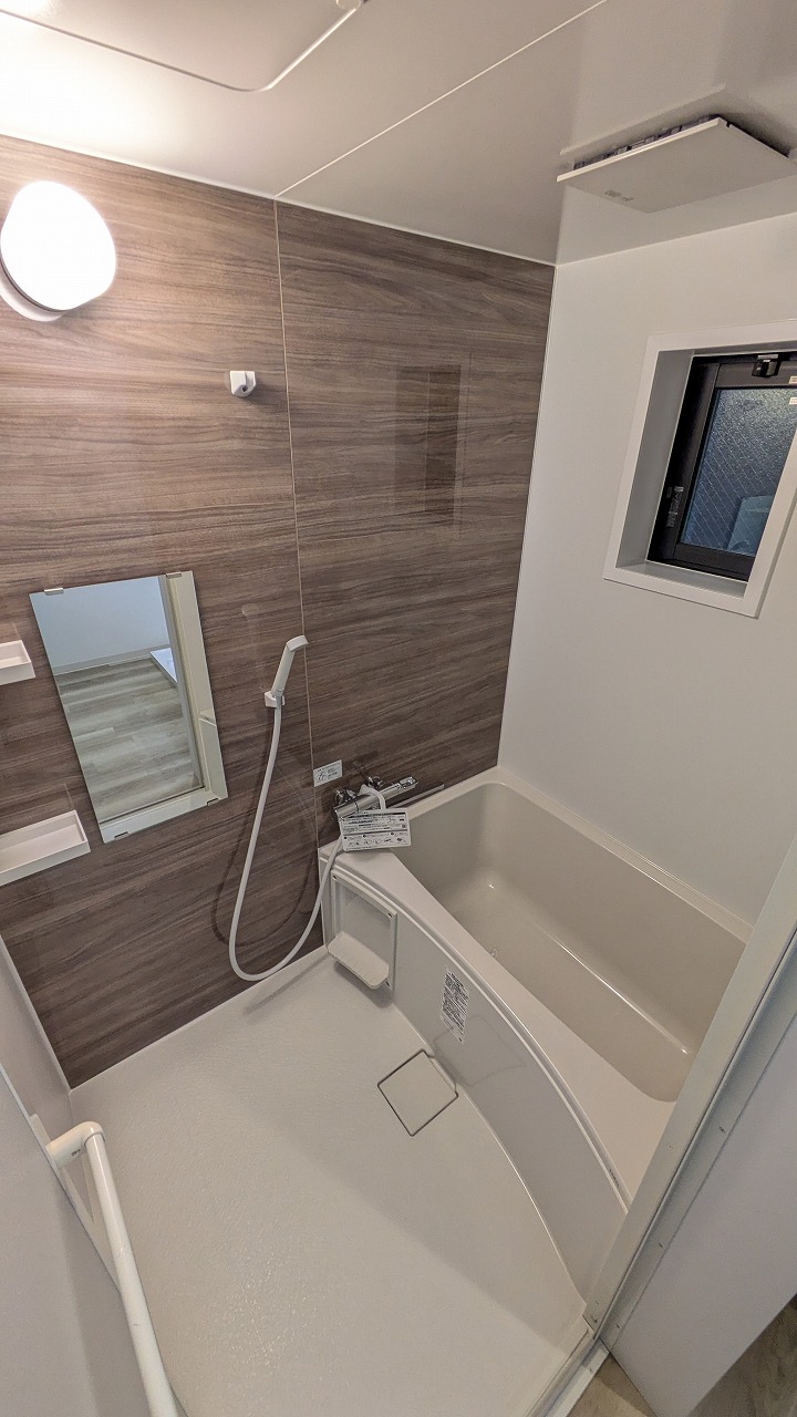 バス・シャワールーム