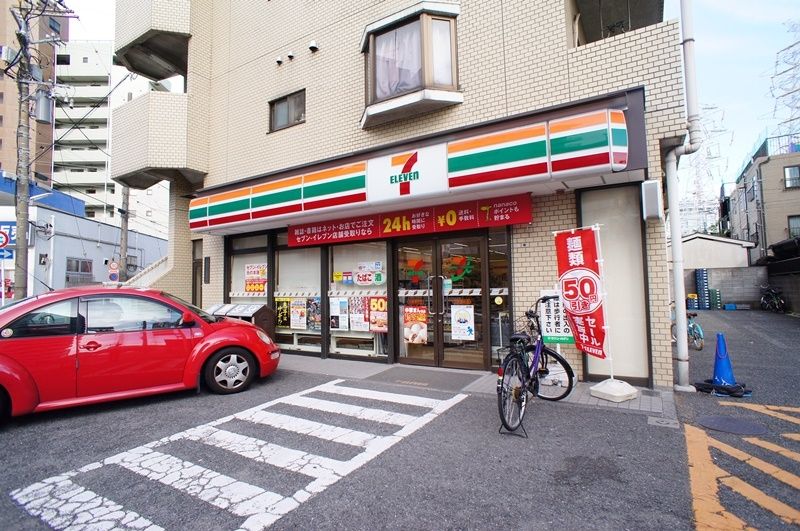 コンビニ　セブンイレブン川崎柳町店（コンビニ）まで370m