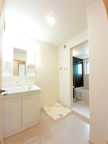 洗面設備　忙しい朝には欠かせない洗面所です