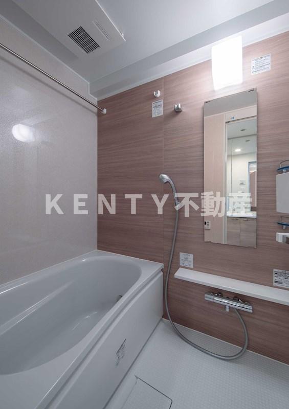 バス・シャワールーム　お風呂です