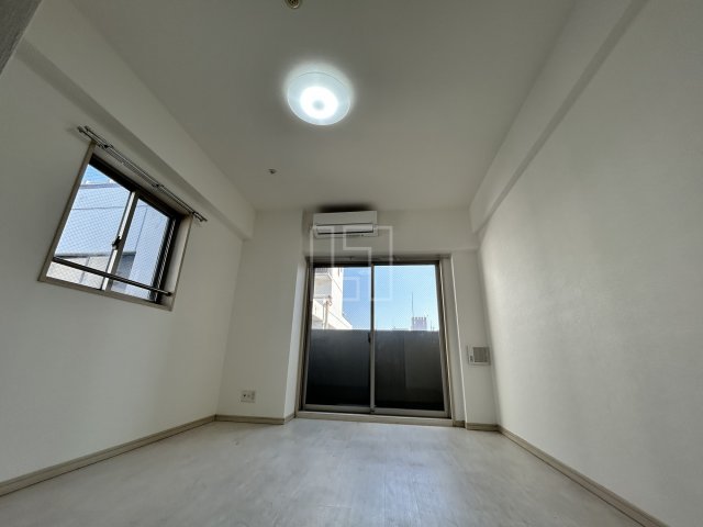 居室・リビング　アーデン堺筋本町　洋室