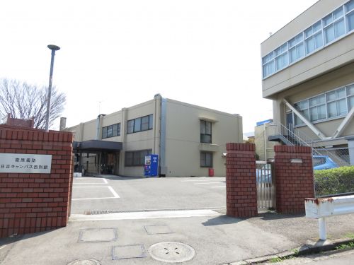 高校・高専　慶應義塾普通部（高校・高専）まで2365m