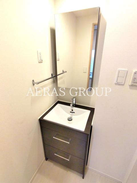 洗面設備　同仕様