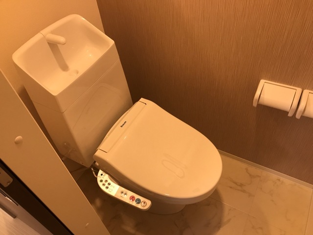 トイレ　イメージ