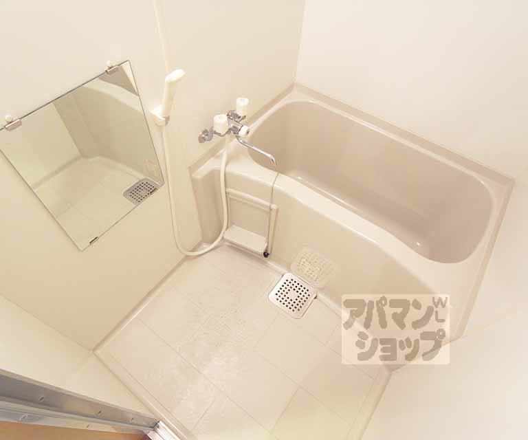 バス・シャワールーム　バスルーム