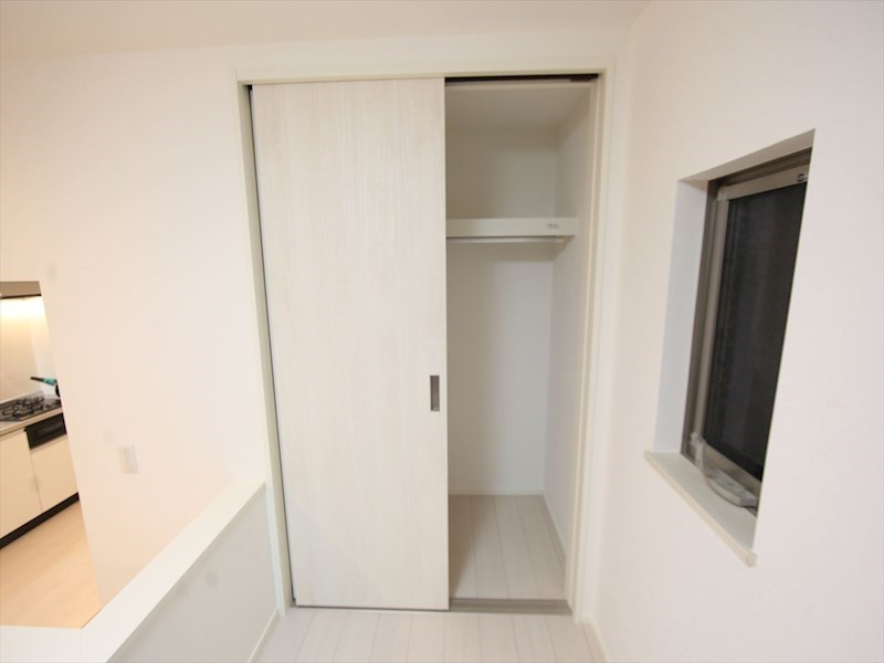 収納　クローゼット（収納充実してます）　同型写真