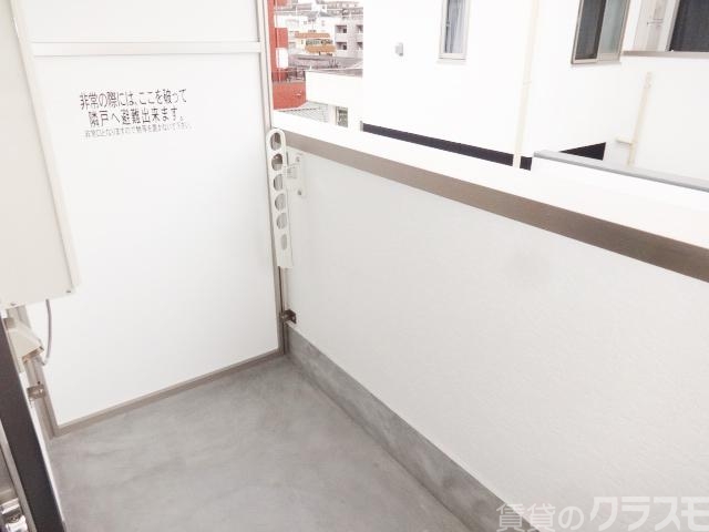 バルコニー　バルコニーも完備です。