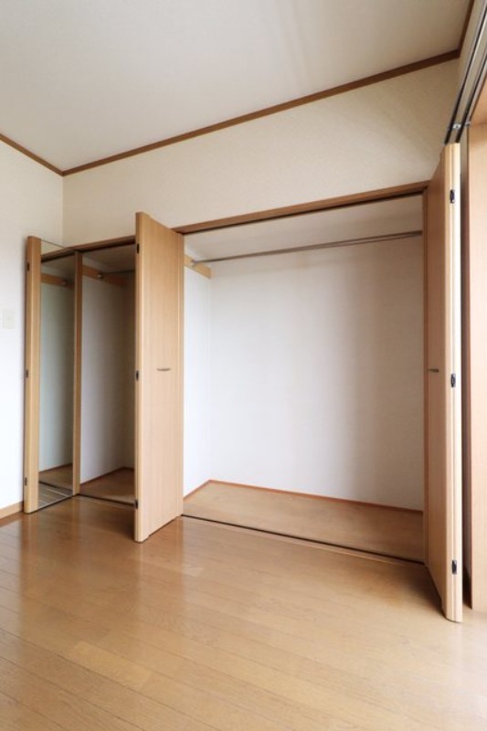 収納　図面と現状に相違がある場合には現状を優先