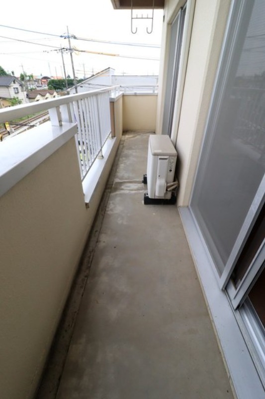 バルコニー　図面と現状に相違がある場合には現状を優先