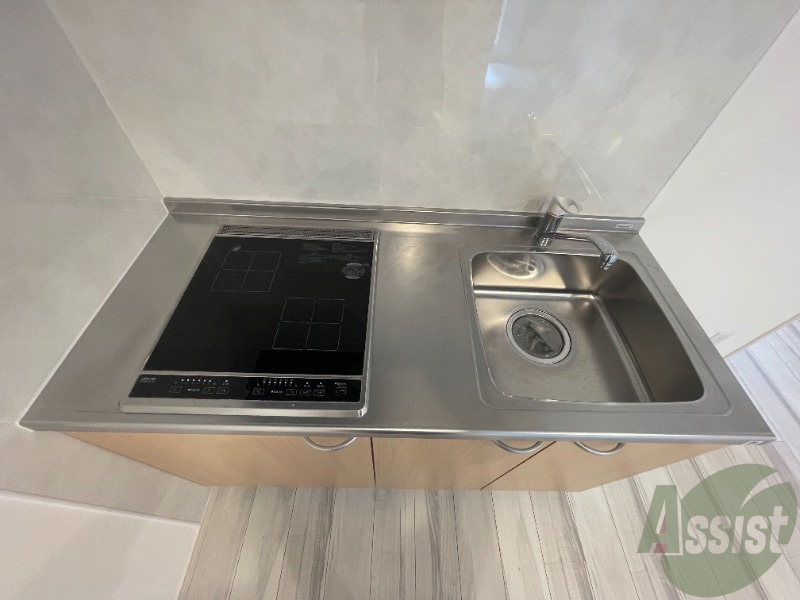 キッチン　キッチンはＩＨなのでお手入れがしやすそうですね。