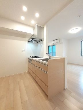 キッチン　☆使いやすいシステムキッチン☆