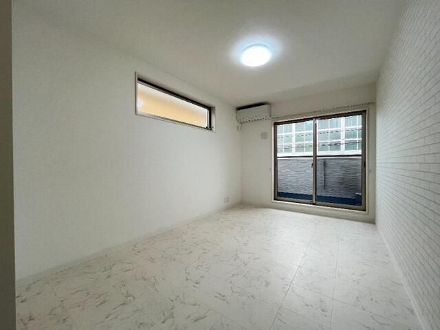 居室・リビング　リビングです　以下別号室参考写真です