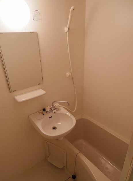 洗面設備　同一仕様