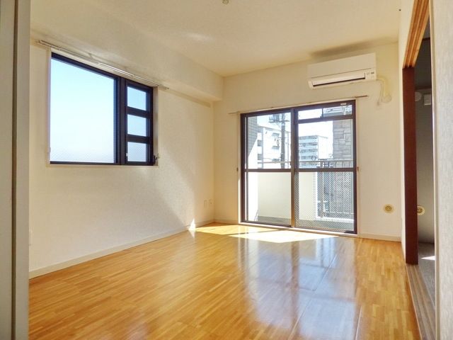 その他部屋・スペース　☆明るい2面採光☆