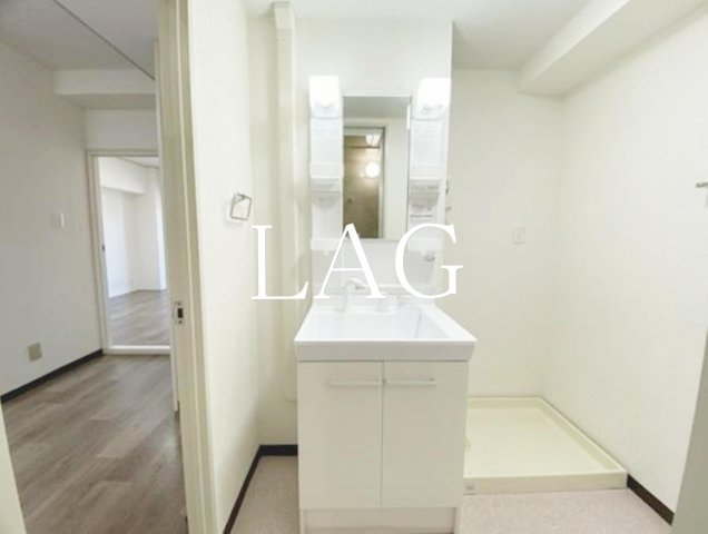 洗面設備　洗面台です。