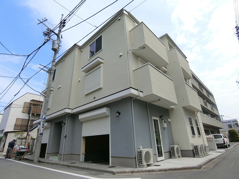 建物外観　築3年の築浅物件