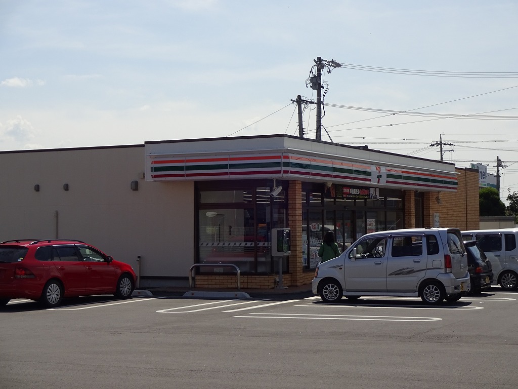 コンビニ　セブンイレブン 南箕輪神子柴店（コンビニ）まで251m