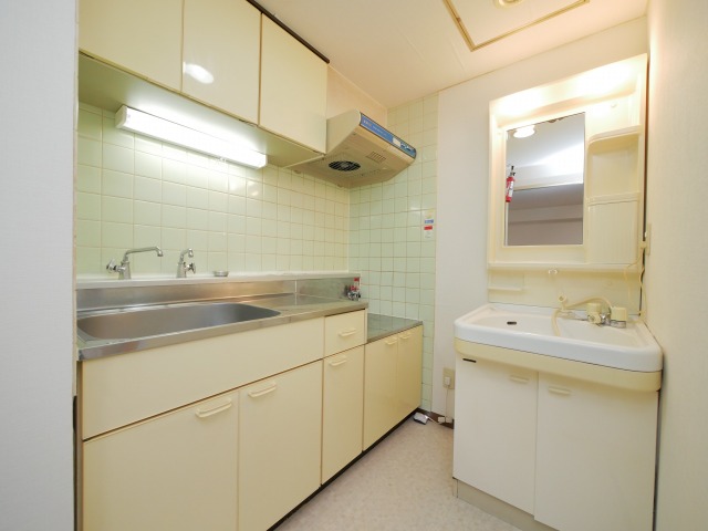 キッチン　キッチン