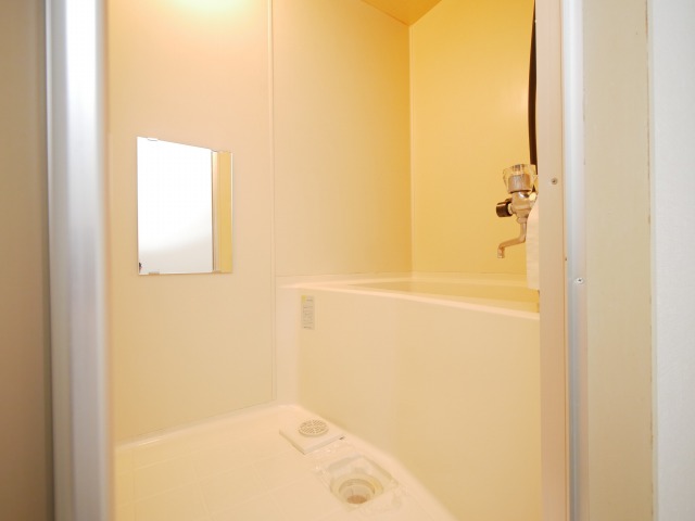 バス・シャワールーム　浴室