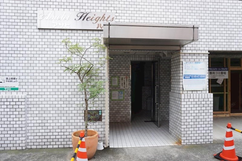 エントランス　エントランス