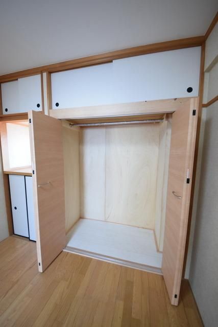 収納　＊別部屋参考写真です。