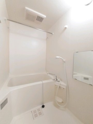バス・シャワールーム　日々の疲れを癒すお風呂付です